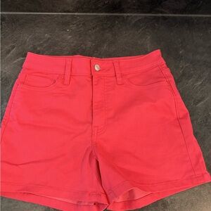 Zenana Women's Hot pink Casual Shorts.